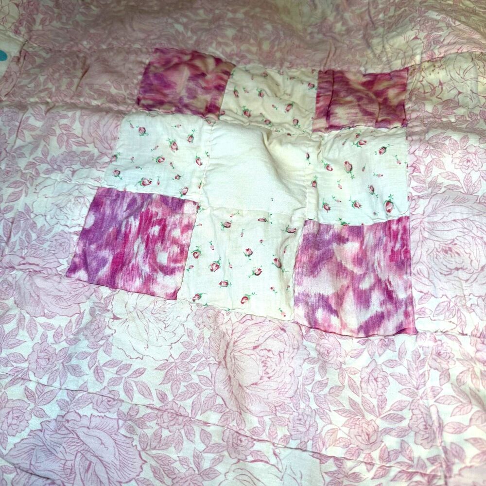 Vintage Handmade Patchwork Quilt Twin Size Pink Floral Cottage Farmhouse Bed